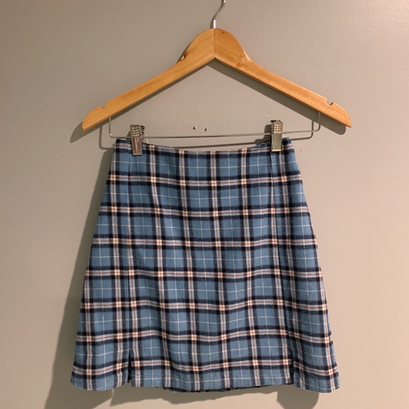 Brandy Melville Dresses & Skirts - Brandy Melville skirt NWOT